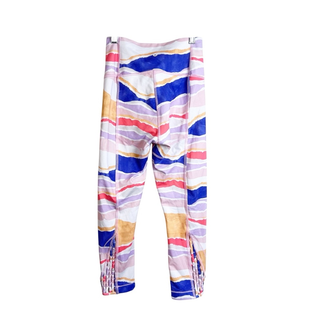 Lululemon True Self Crop Yoga Legging Bleacher Stripe White Iris Flower Size 4 - Picture 3 of 15